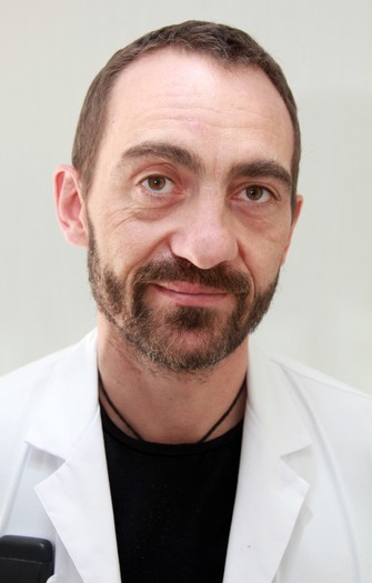 Dr Vincent Muehlethaler