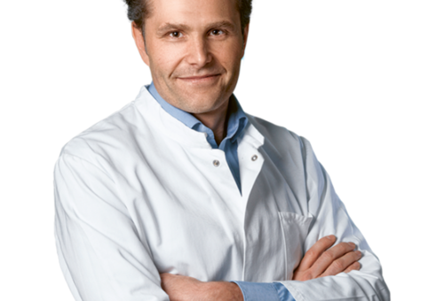 Développement de la chirurgie de l’épaule et de la chirurgie du pied